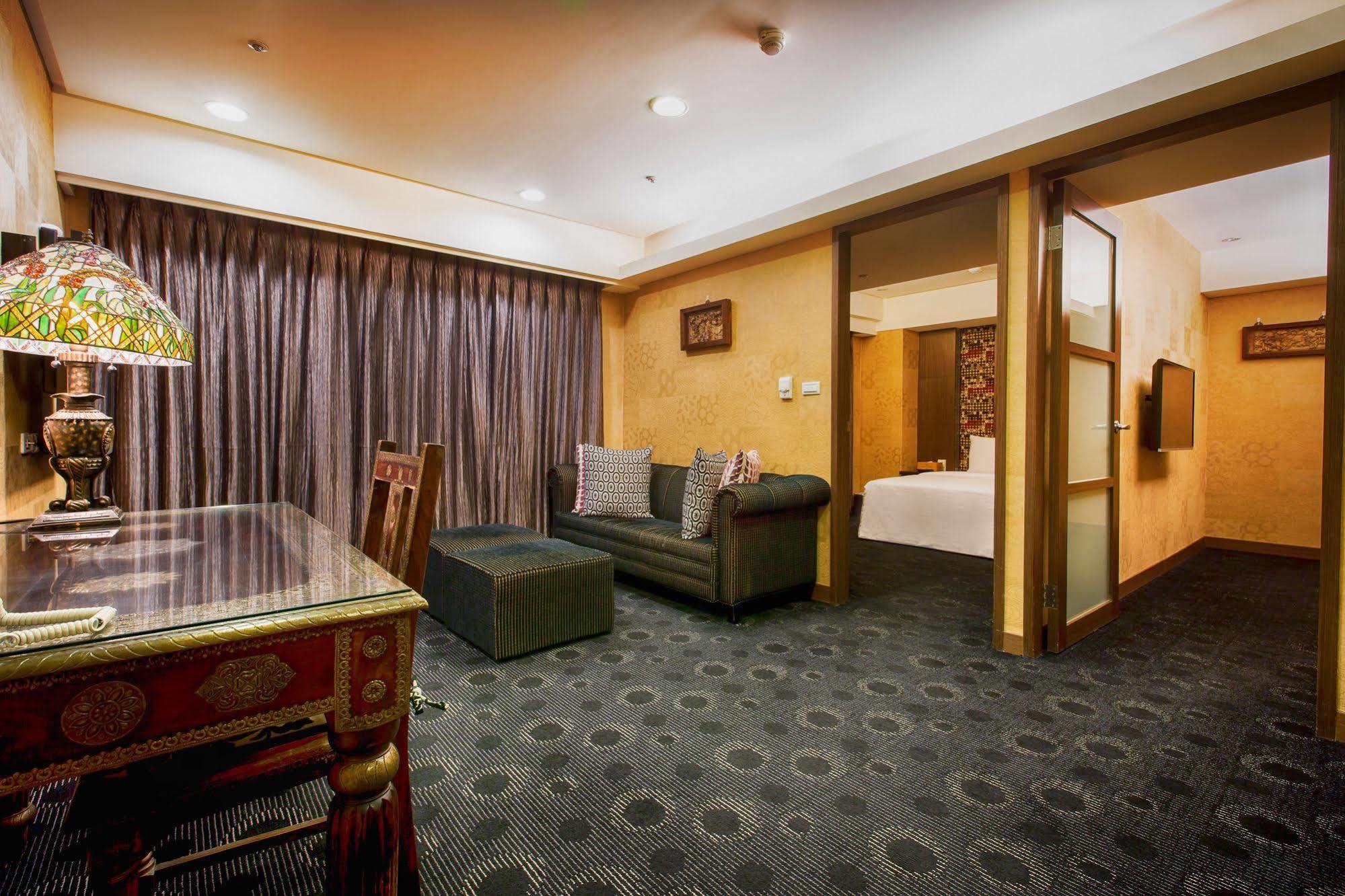 Cai She Hotel Taipei Exterior photo